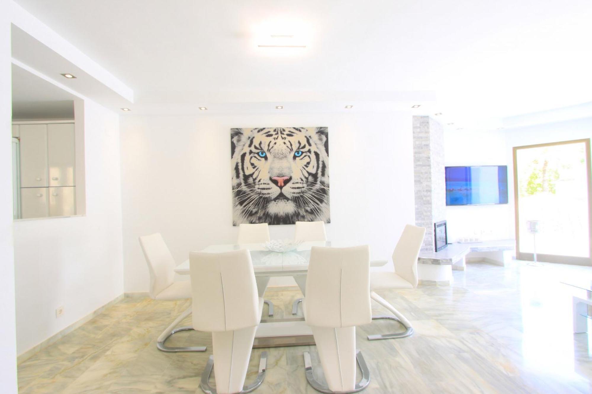 Modern Penthouse Frontline Urbanisation Marbella